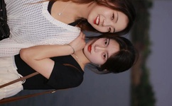 男人吃奶捏奶很爽视频免费